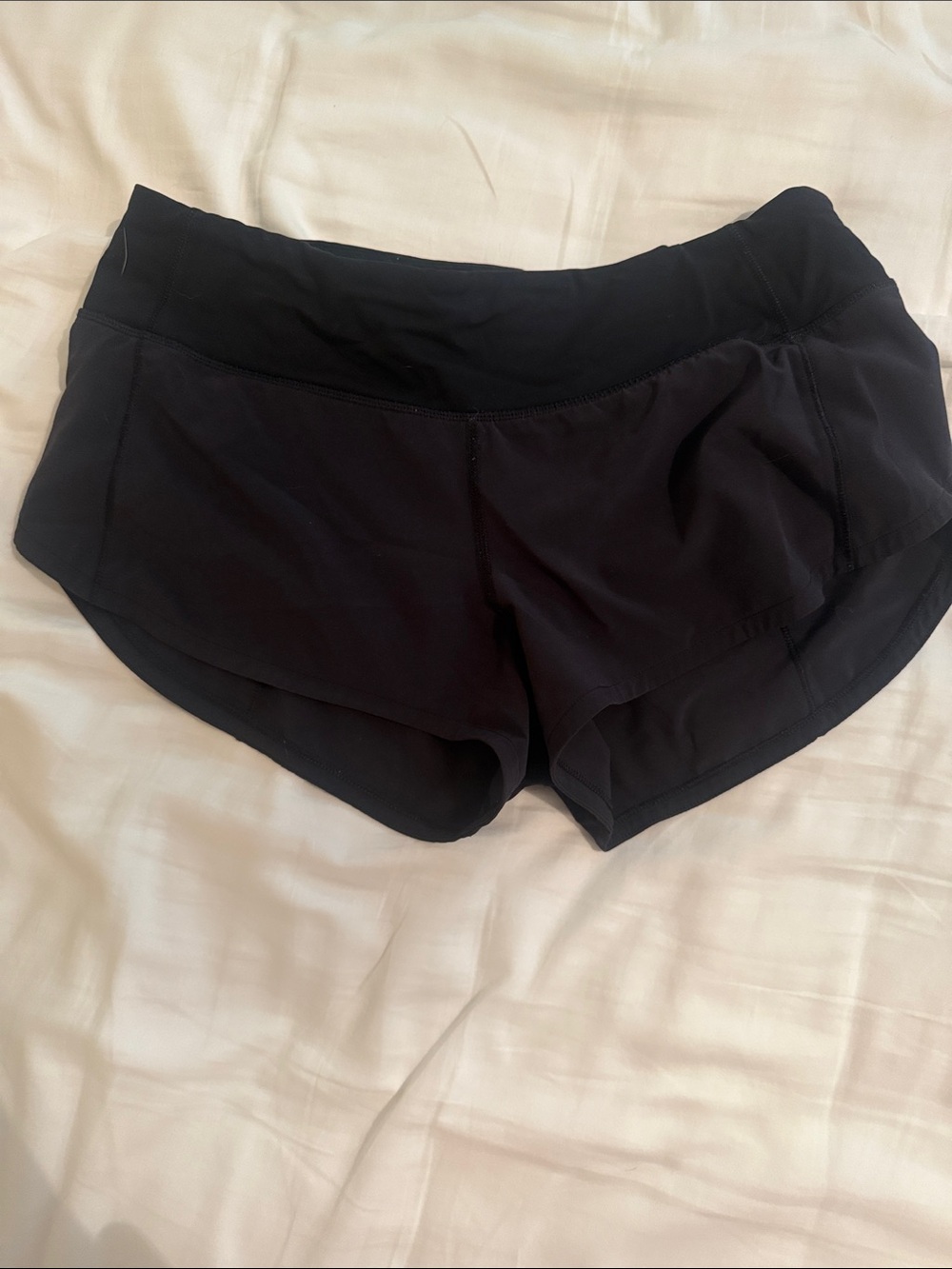 Low Rise Lulu Lemon Speed Up Short 2.5"